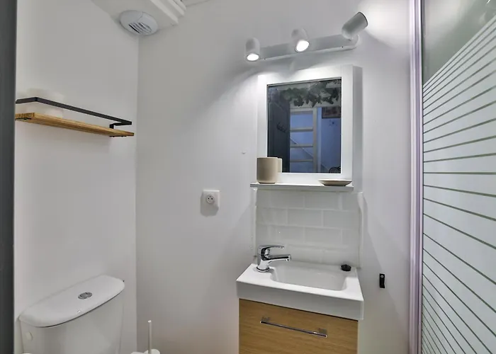 X O #hyper-centre #netflix * Cognac